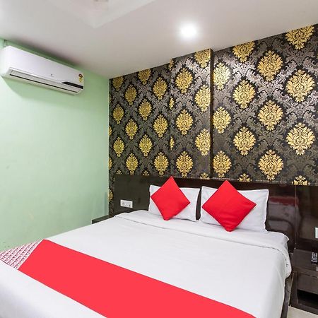Capital O Swan Paradise Indore Exteriör bild